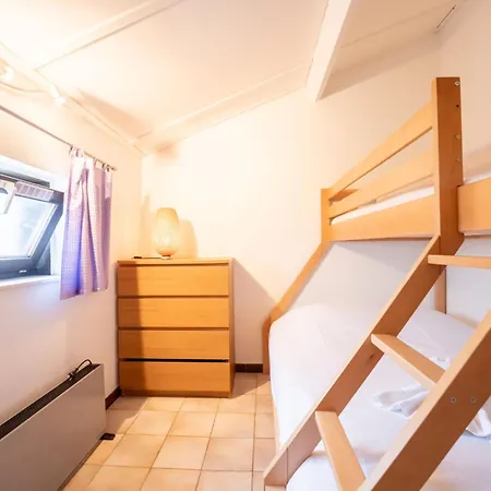 Reynaertpark With Parking By Interhome Casa de Férias *